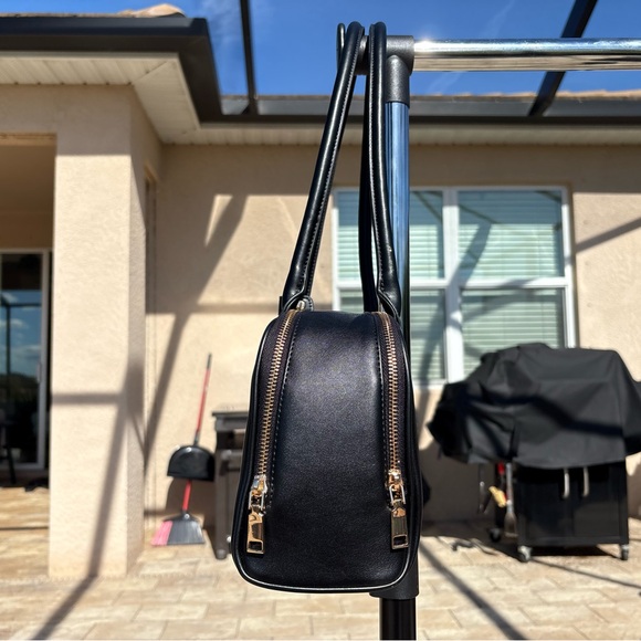 NWOT Urban Expressions Y2K Shoulder Bag | Vegan Leather Purse | Dog Charm - Picture 5 of 13